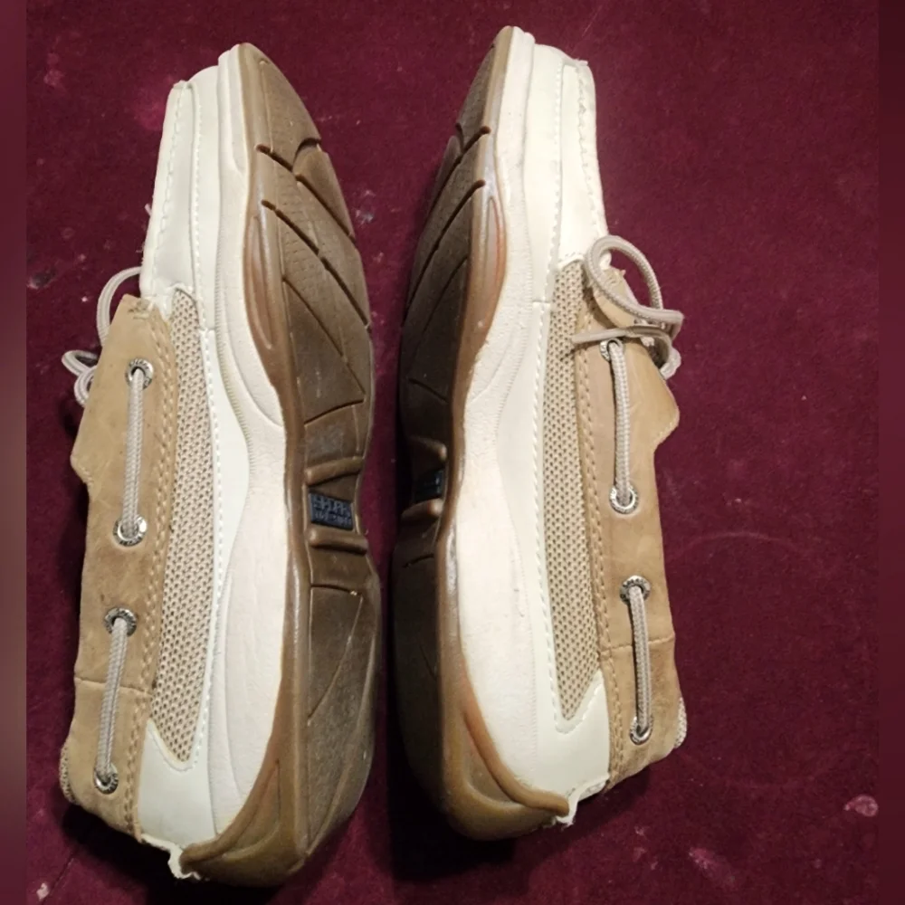 Sperry boat shoes